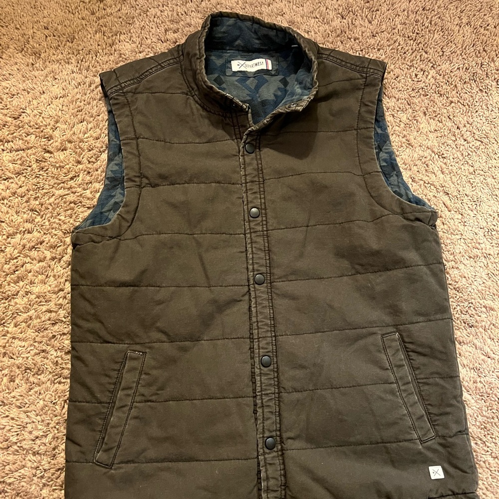 Men’s Departwest Puffer Vest Size L